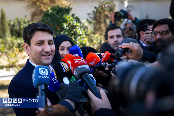 حاشیه جلسه هیات دولت