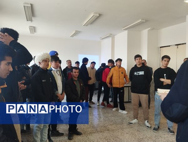 افتتاح نمایشگاه دست‌سازه‌های هنرستان خوارزمی سملقان