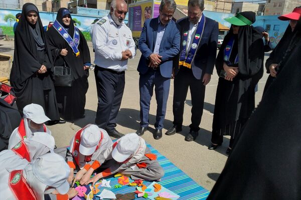 آیین بزرگداشت سالروز تأسیس سازمان دانش‌آموزی و سپاس مربی در کهریزک 
