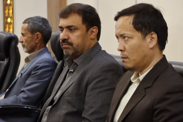نشست وحدت علمای شیعه و اهل سنت در دانشگاه آزاد اسلامی مشهد 