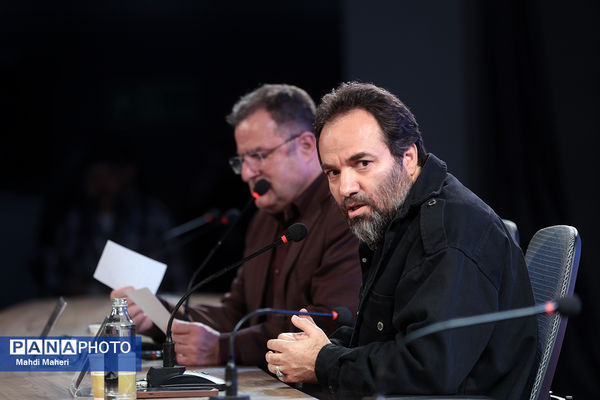 نشست نقد و بررسی فیلم «قایق‌سواری در تهران» در چهل و چهارمین جشنواره ملی فیلم فجر