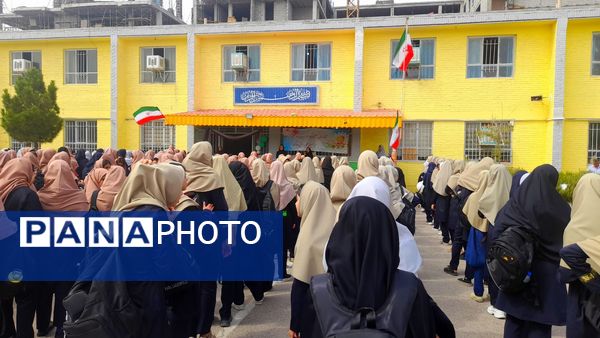 آیین بازگشایی مدارس در دبیرستان نورالهدی 