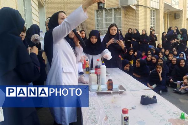 دانش‌آموزان با دستان خود، اسرار علم را گشودند