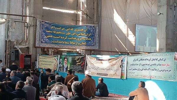 نماز عبادی سیاسی جمعه در هفته بسیج مستضعفین در نیشابور 