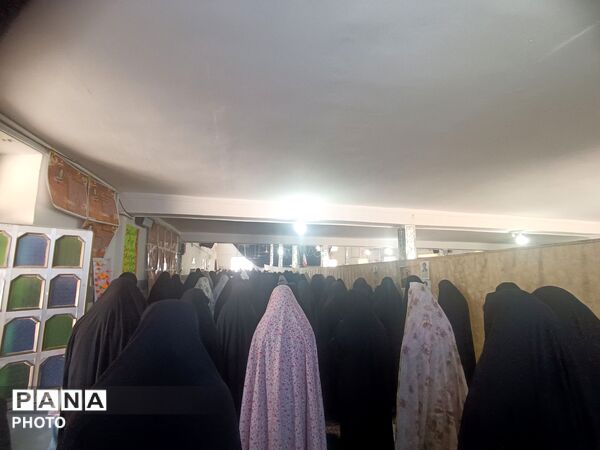 نماز جمعه در شهر جنگل