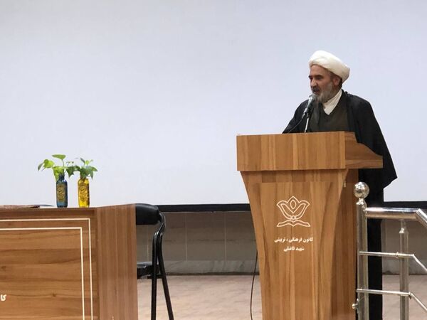 نشست هم‌اندیشی اعضای ستاد دانش‌آموزی نمازجمعه تربت حیدریه 