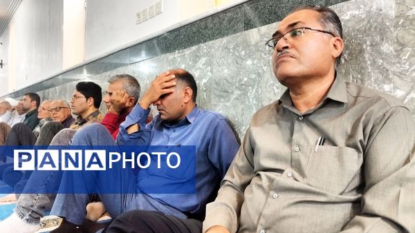 زمزمه دعای عرفه در پارسیان