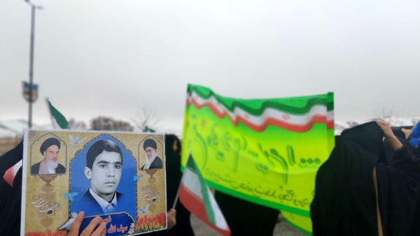 تجلی همبستگی در راهپیمایی ۲۲ بهمن