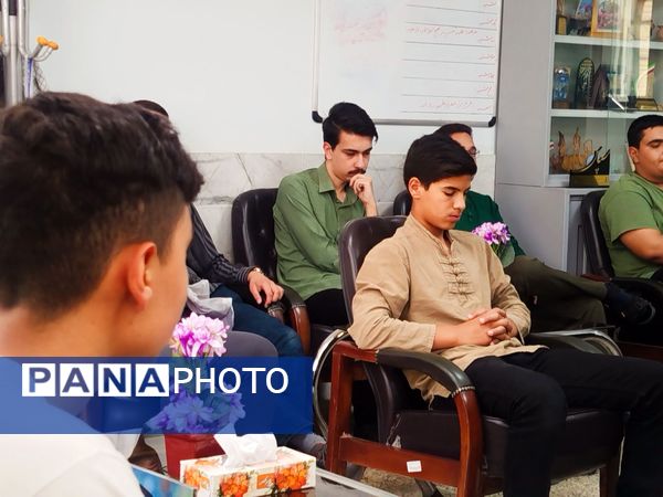 دیدار روسای انجمن اسلامی مدارس شهرستان کاشمر با معاون پرورشی و تربیت بدنی کاشمر