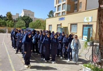 برگزاری جشن جوانه‌ها در مدرسه  ۱۵ خرداد شاهرود