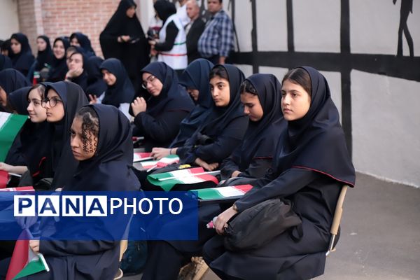 نواختن زنگ آغاز سال تحصیلی با حضور وزیر دادگستری 