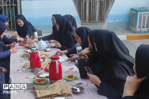 صبحانه‌ای سالم؛ آغازی پرنشاط در مدرسه سمیه