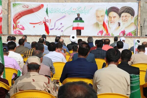 مردم بندرخمیر با حضور یکپارچه در ۲۲ بهمن اقتدار خود را فریاد زدند