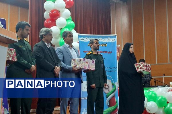 برگزاری جشنواره فرهنگی- تربیتی، هنری خانواده بزرگ کانون ملائک قرچک