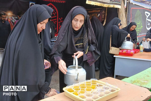 دلنوشته‌های عزاداران در موکب فرهنگیان شیروان
