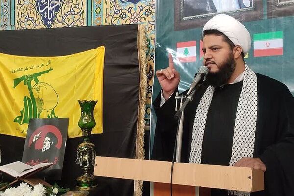 مراسم بزرگداشت شهید سید حسن نصرالله در مسجد جامع خیرآباد ورامین