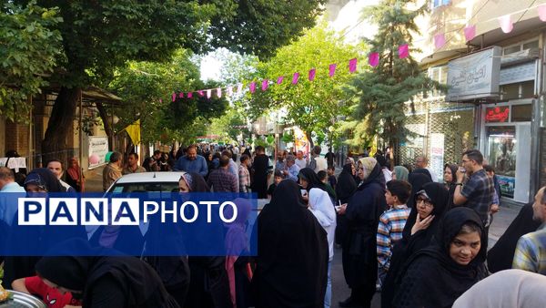 جشن وحدت و ولایت با حضور پرشور دانش‌آموزان اسکو