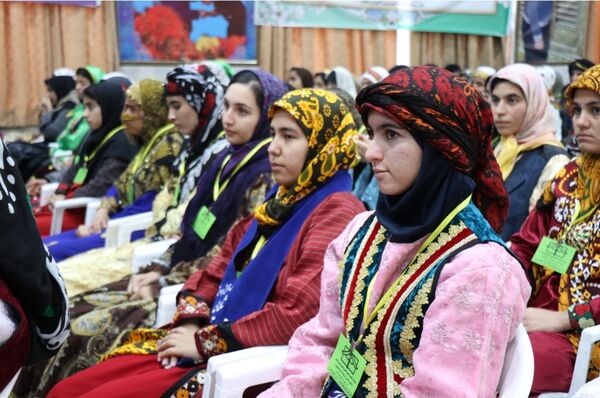 بیست و سومین اردوی کشوری دانش‌آموزان عشایر در مشهد مقدس