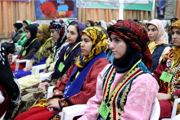 بیست و سومین اردوی کشوری دانش‌آموزان عشایر در مشهد مقدس