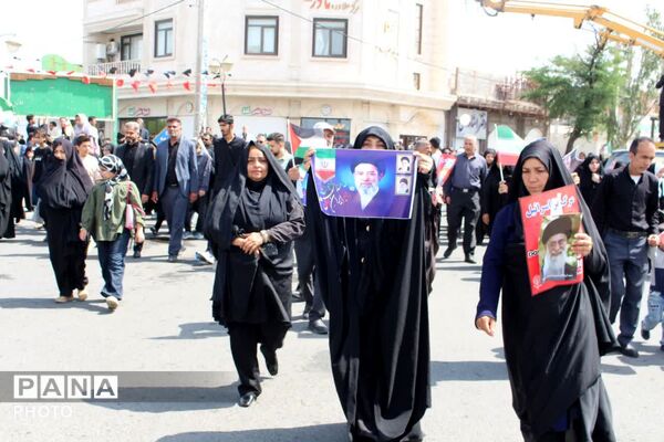 حضور دانش‌آموزان آموزشگاه نوریه در راهپیمایی روز قدس