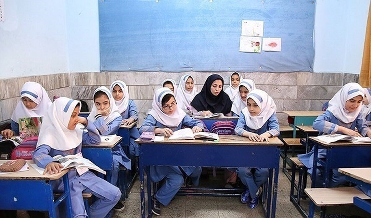 جای آموزش‌های حقوقی در مدارس خالی است
