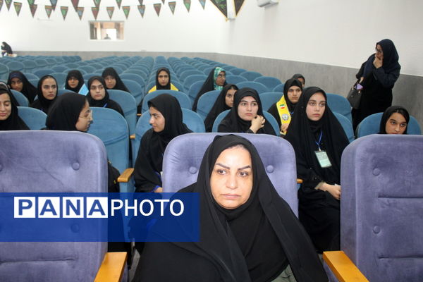  انتخابات دختران شوراهای دانش‌آموزی استان بوشهر