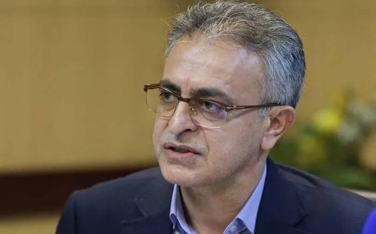 کرونا و آنفلوآنزا در گردش‌اند/ گروه‌های پرخطر در مکان‌های شلوغ ماسک بزنند