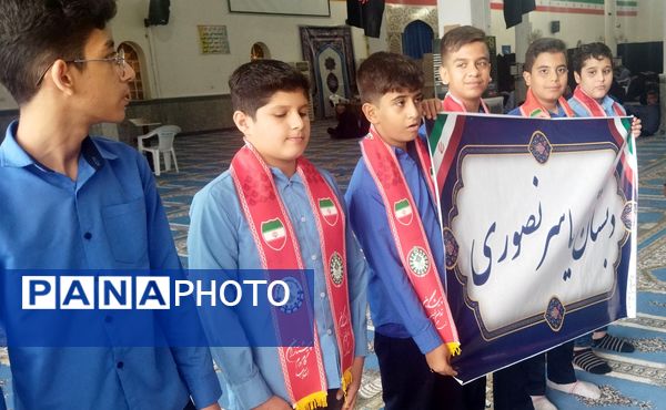 میز خدمت آموزش و پرورش در نماز جمعه