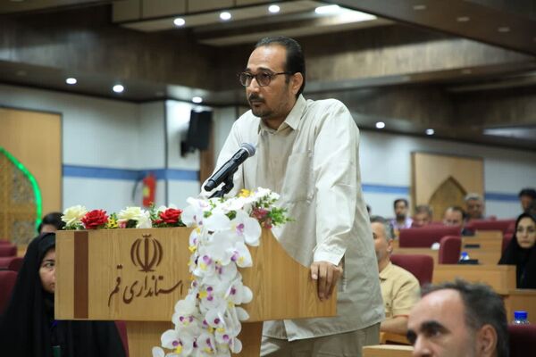 نشست صمیمی مدیران رسانه با استاندار قم