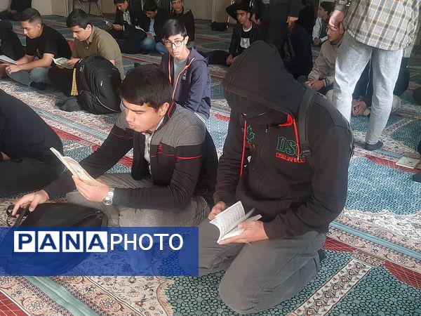 اولین مراسم زیارت عاشورای  دبیرستان شاهد ابوذر غفاری نیشابور به‌مناسبت شهادت شهید سید حسن نصرالله 