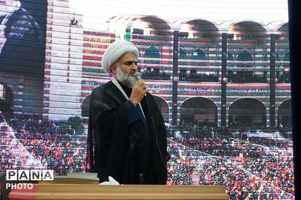 آیین گرامیداشت شهادت رهبر شهید انقلاب و خانواده در باقرشهر 