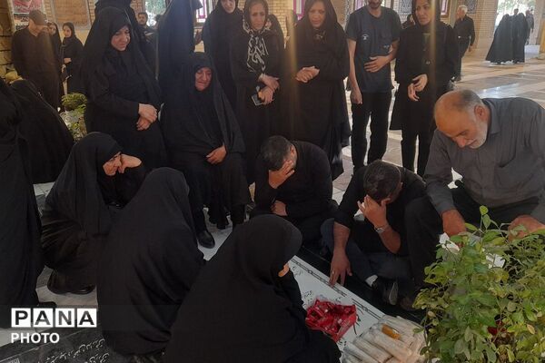  مراسم سوگواری در مزار شهدا برای عاشورای حسینی در شهر قدس