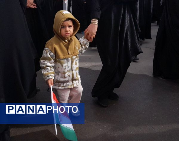 راهپیمایی مردم جعفرآباد قم در جشن سالگرد پیروزی انقلاب
