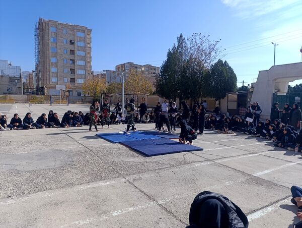 المپیاد ورزشی در هنرستان فاطمیه