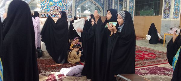 نمازی از جنس حضور نونهالان 