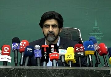 مدیریت حریم شهر تهران با اختیار کامل با شهرداری تهران است/ آمادگی شهرداری برای همکاری با دستگاه‌ها جهت ایمن‌سازی مدارس