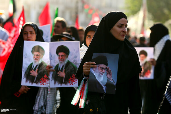 مراسم تشییع پیکر مطهر رهبر شهید انقلاب در تهران - 4