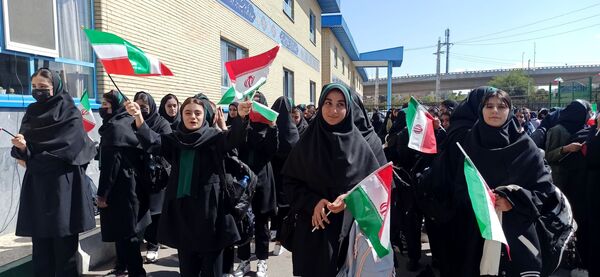 زنگ مهر و مقاومت در مدرسه مردانی آذر ناحیه ۲ تبریز