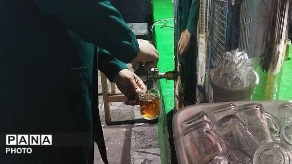 گذری بر چایخانه جوانان مهدوی در هشتمین روز از سال ۱۴۰۵ 