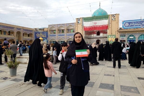شور انقلابی در پیشوا، همه یکصدا برای ایران در 22 بهمن