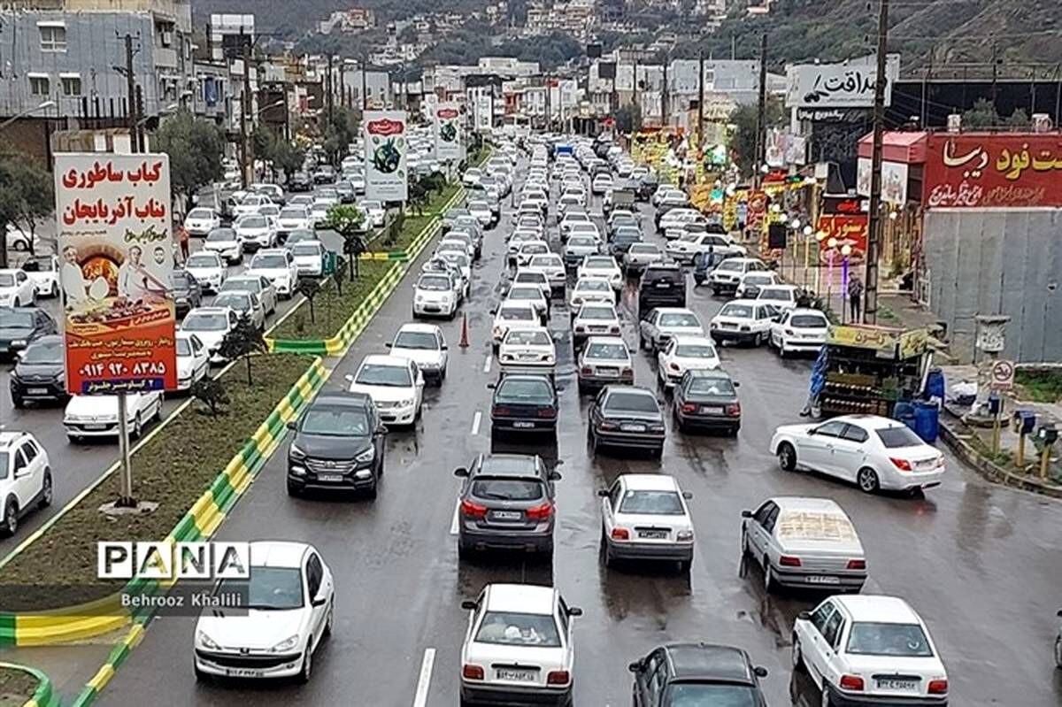 آخرین وضعیت ترافیکی و جوی محورهای مواصلاتی کشور / انسداد برخی محورها به دلیل شرایط جوی