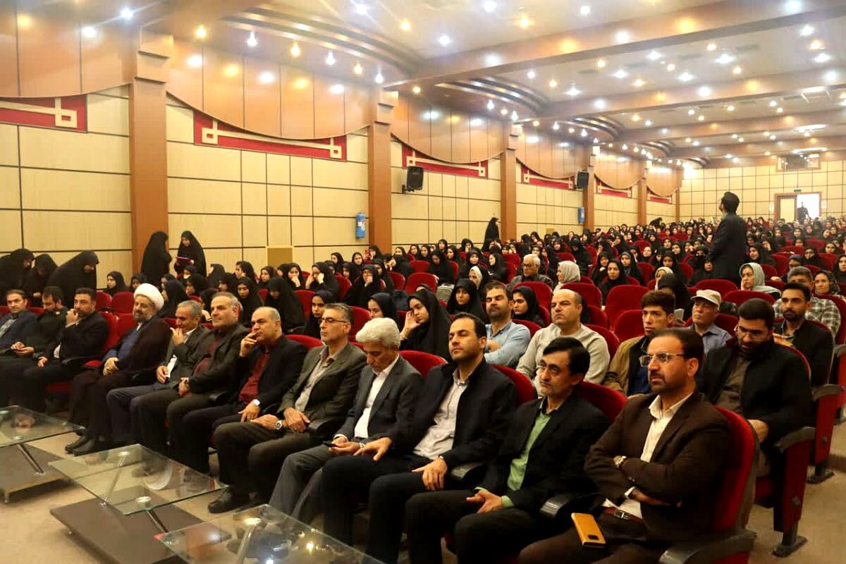 کاروان زیارتی راهیان نور دبیرستان شاهد کوثر شهرستان رباط‌کریم