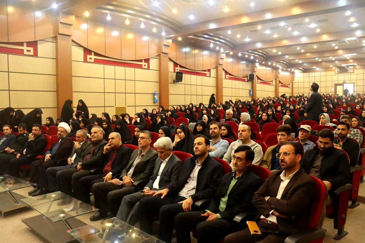 کاروان زیارتی راهیان نور دبیرستان شاهد کوثر شهرستان رباط‌کریم