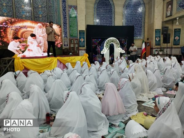  پروانه ها در آسمان بندگی؛ جشن تکلیف پروانه ها در پیشوا