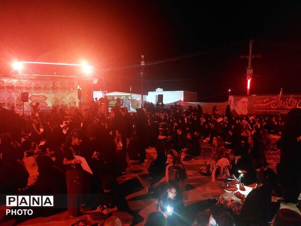 آیین سوگواری شب‌های محرم در هیئت مکتب‌الزهرا(س) حاجی‌آباد