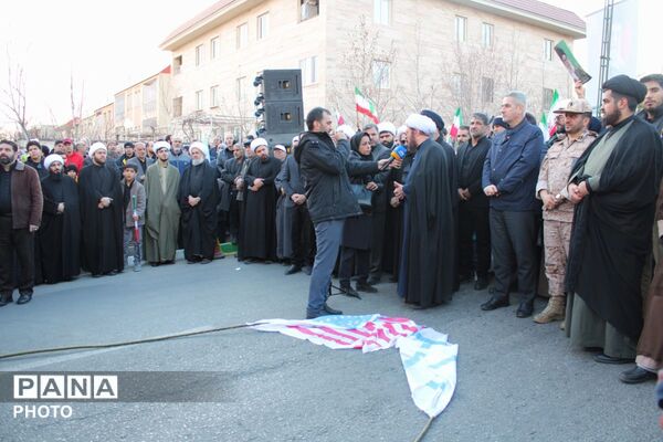 اجتماع خونخواهان و منتقمین شهادت حضرت آیت الله الامام شهید سید علی خامنه ای در پردیس