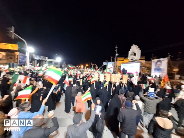 تجمع بزرگ مردم غیور مرودشتی در خیابان‌ها