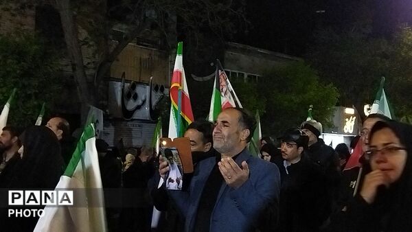 چهل روز ، چهل شب ؛ مردم نیشابور عزادار رهبر شهید و شهدای میناب است-۲