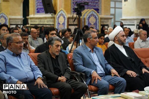 مراسم گرامیداشت مقام معلم در شهرستان بم