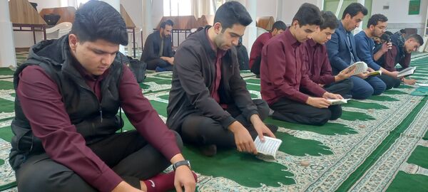 مراسم هیات دانش‌آموزی دبیرستان نمونه آیت الله خامنه‌ای کاشمر